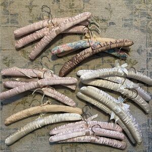 set of 20 vintage satin hangers